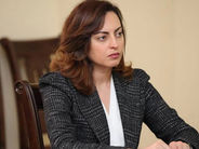 «Ժողովուրդ». Մարաշում առանձնատուն, ևս 2 բնակարան. ի՞նչ ունեցվածք դիզեց ՔՊ-ական Լենա Նազարյանը ԱԺ-ից հեռանալուց առաջ