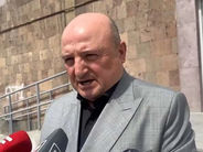 «Իրավունք». Վարդան Ղուկասյանը «քսիֆ» է ուղարկել. «Պտի ապացուցենք, որ Գյումրին թքածը լիզող չի»