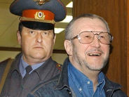 Օրենքով գող Յապոնչիկի որդուն տուժող են ճանաչել հոր սպանության գործով