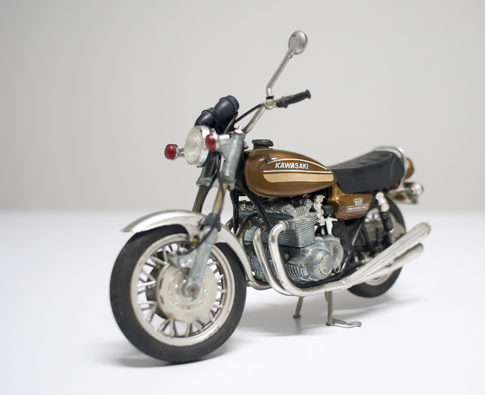 Kawasaki 900