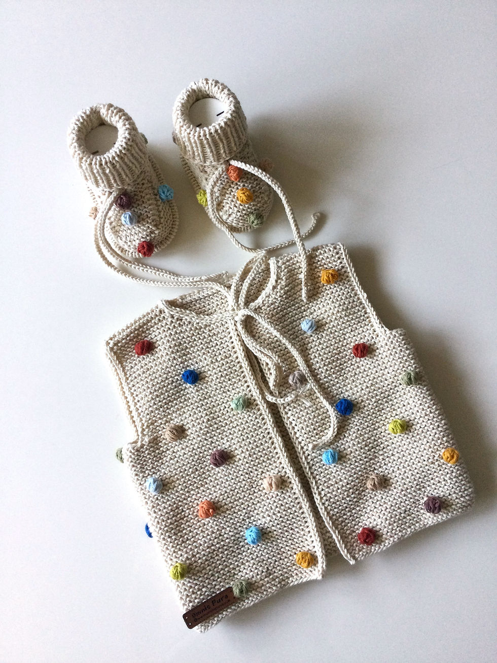 Thumbnail: Organic Hand Knit Rainbow Unisex Baby Outdoor Vest Set