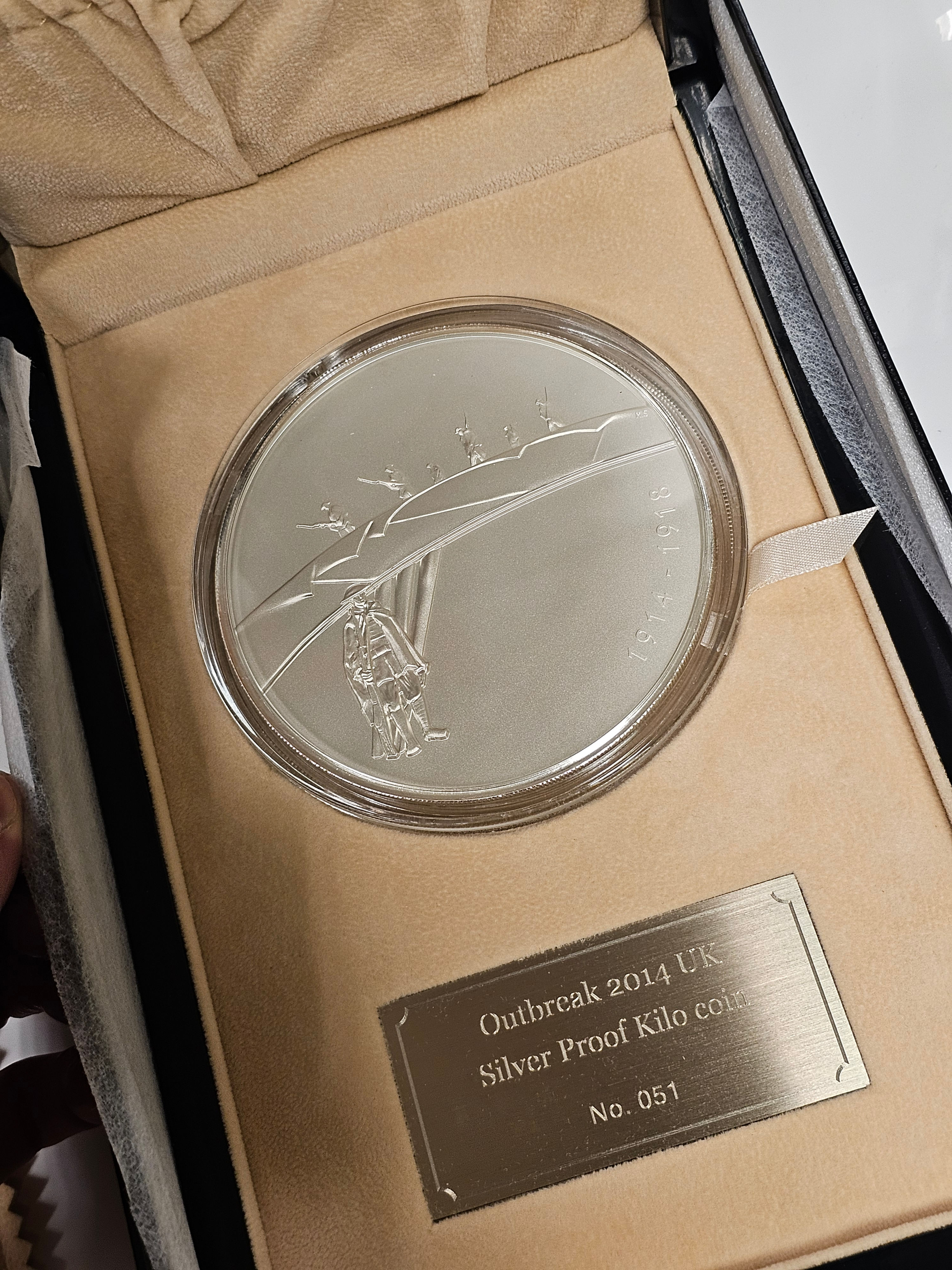 1kg Pure Silver 100th Anniversary First World War Coin