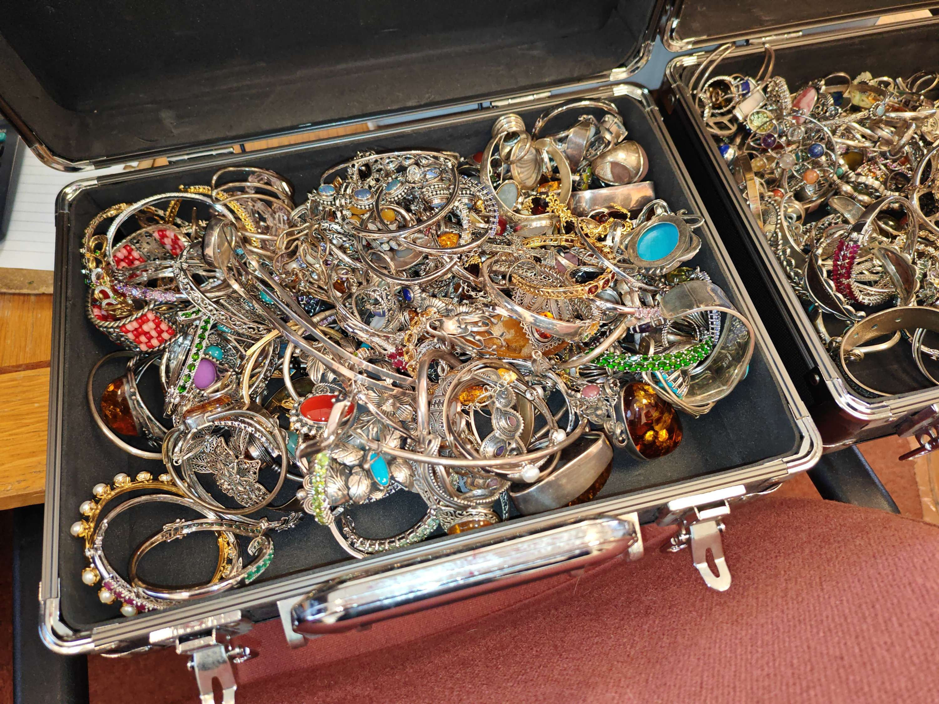 Random 1kg Job Lot of Used Silver Jewellery
