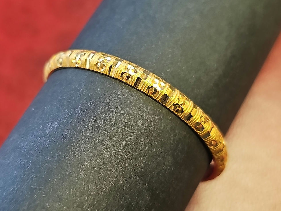 Thumbnail: 22ct Gold Baby Bangle