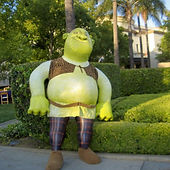 Shrek at Melrose Gate.jpg