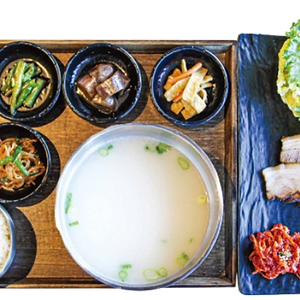 Bossam Jungsik (보쌈 정식)