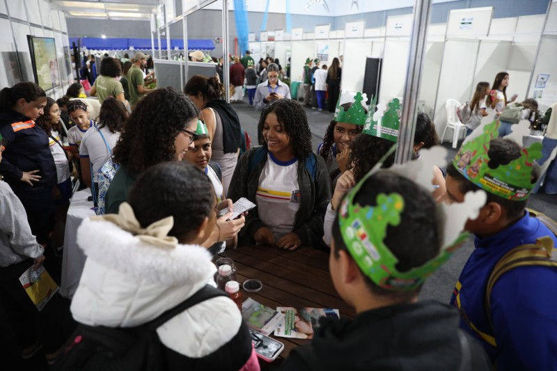 ISOBRAS participa da XVIII Feira Municipal de Meio Ambiente de São João da Barra e reforça compromisso com educação e sustentabilidade