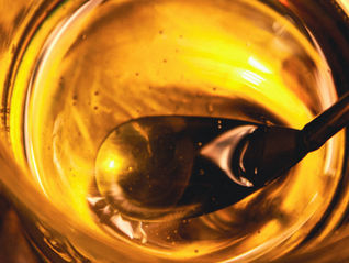 Learn to make therapeutic infused herbal oils - 2 ways