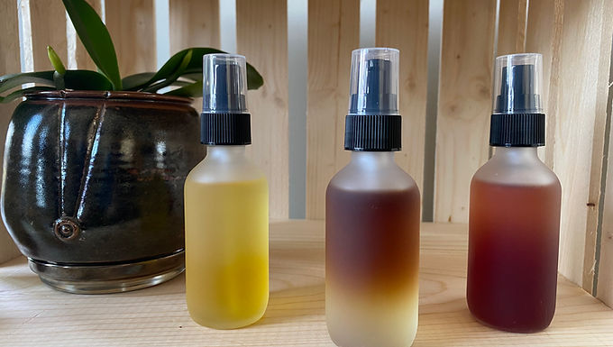 Glycerine — or vegetable glycerol — is a naturally sweet, plant-based compound used as both a preserver and an extractor of herbal medicine.