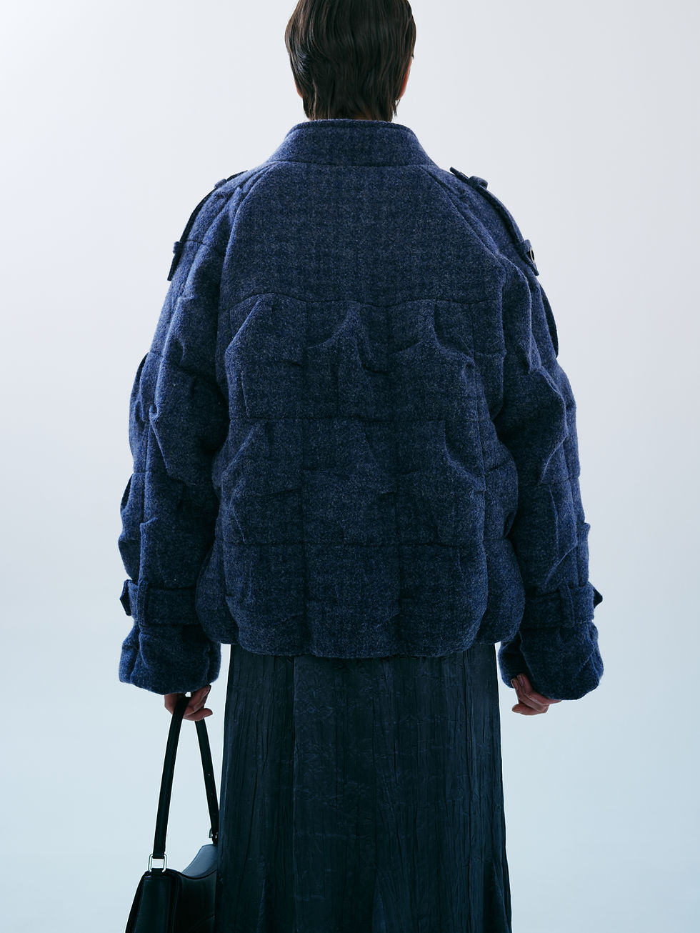 Thumbnail: Blue bomber