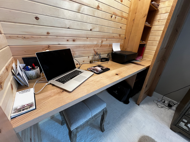 Desk