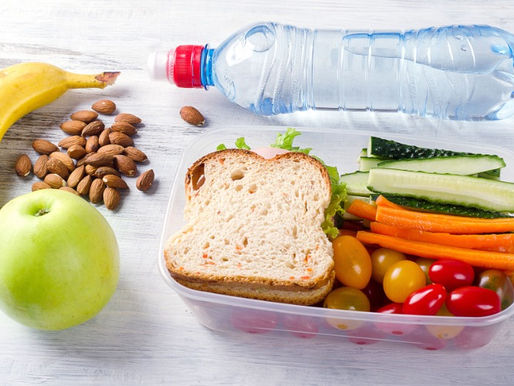 Can You Bring Food & Drink on a Flight? Here’s What’s Allowed in 2025
