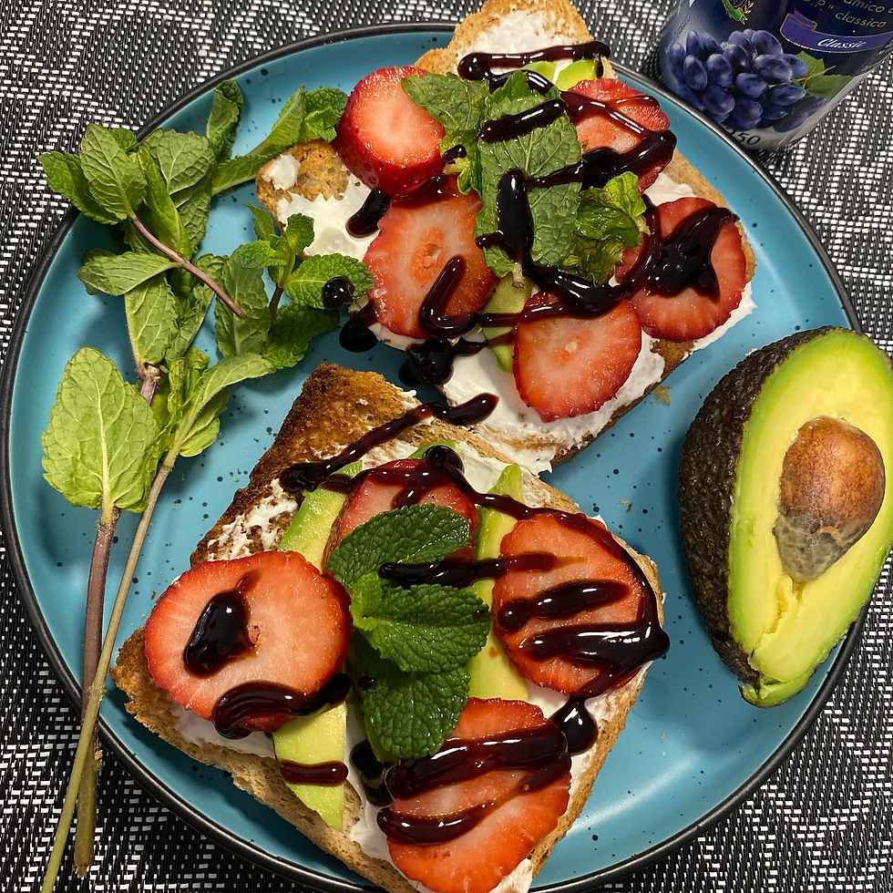 Strawberry, avocado and mint Toast with Crema con Aceto Balsamico