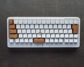 HHKB Studio用亀甲名栗木製パームレスト｜松葉製作所