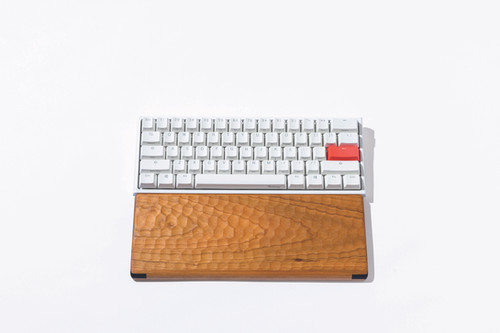 汎用型 亀甲名栗（きっこうなぐり）木製パームレスト 松2