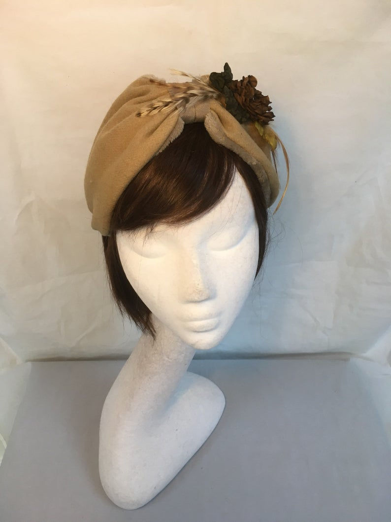 Thumbnail: Beige Turban band TB17