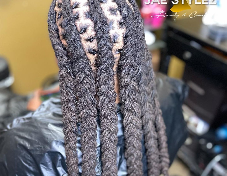 Retwist + 6 Braids by Jae Stylez