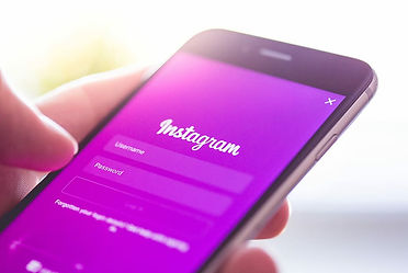 business-hands-instagram-iphone.jpg