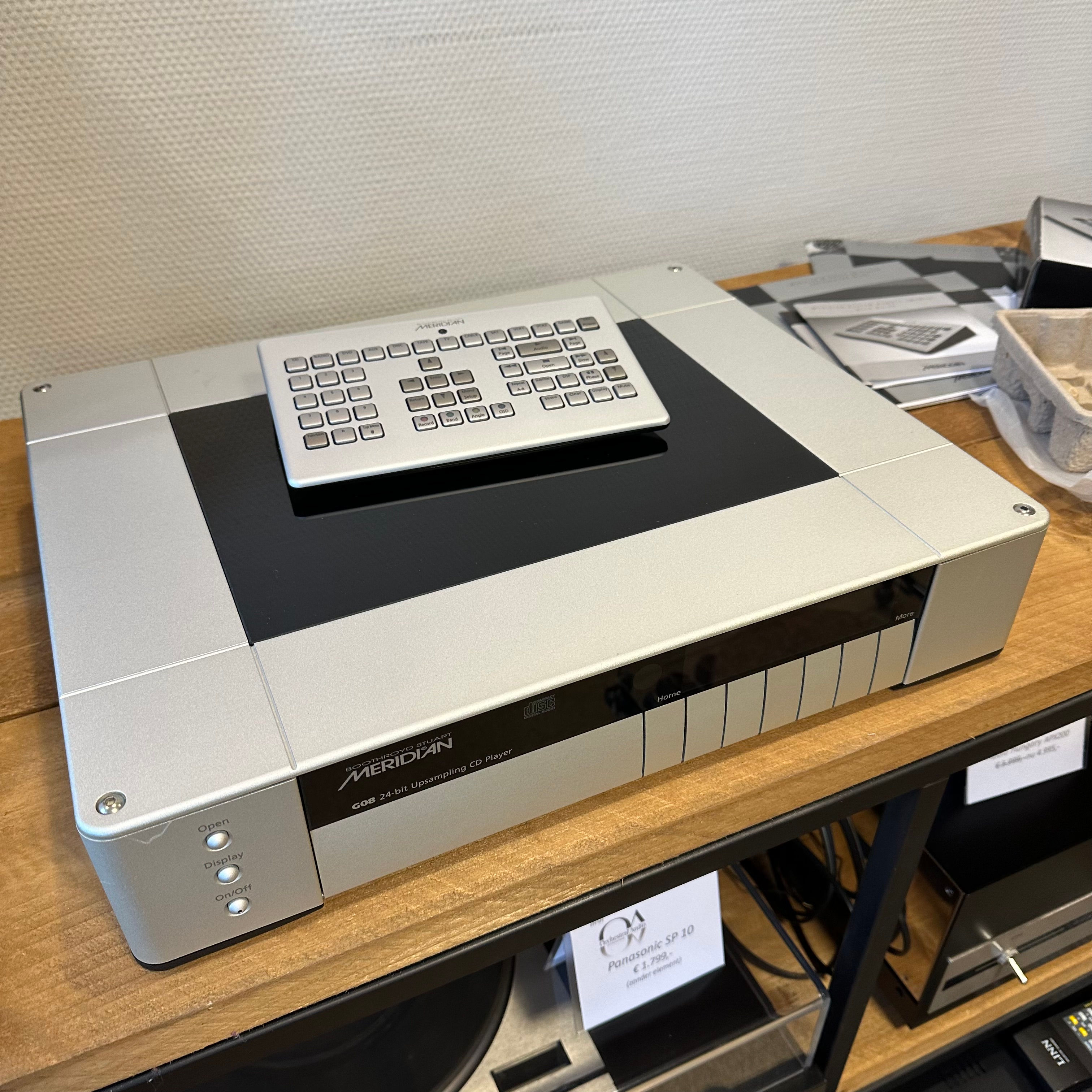 Meridian G08 CD speler