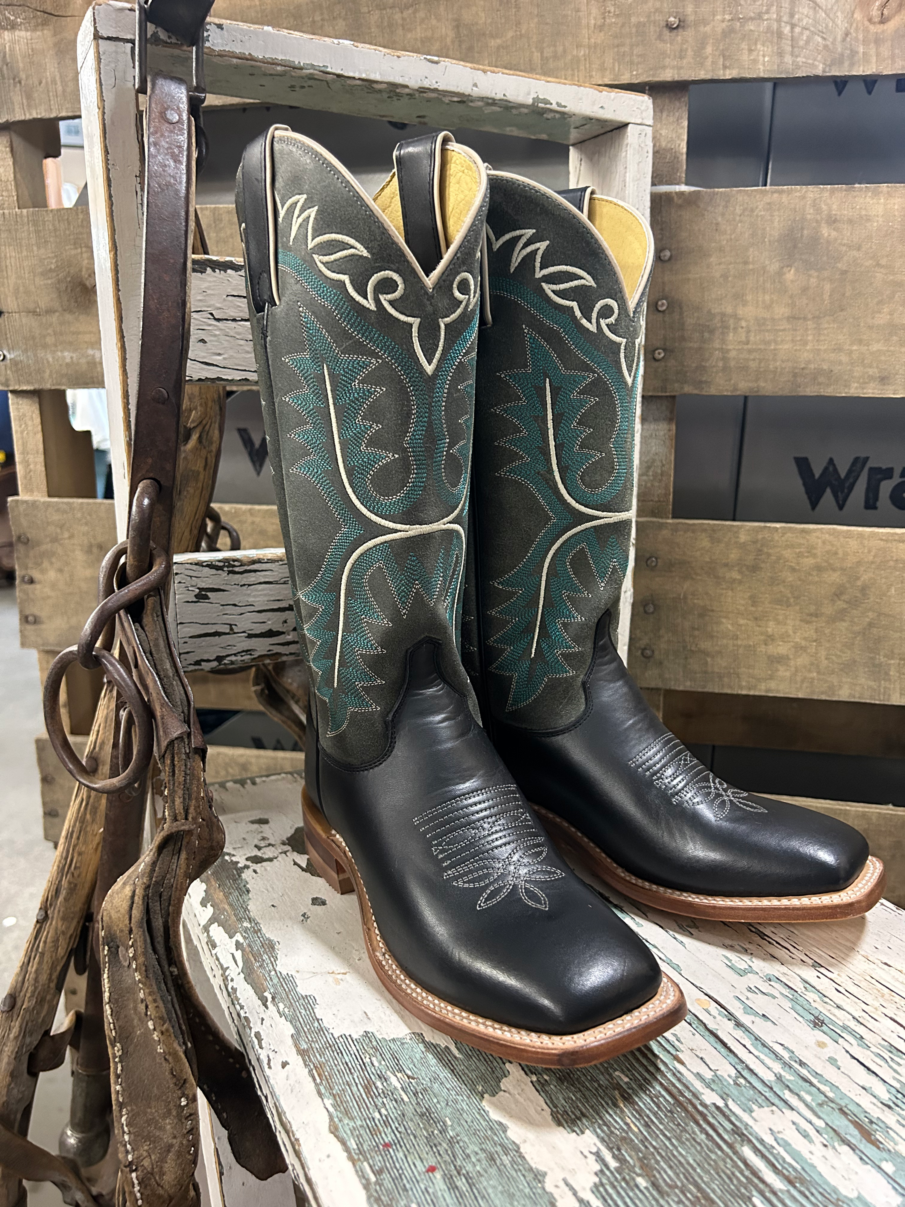 JUSTIN STELLA 13" BLACK COWHIDE BOOT CJ2620