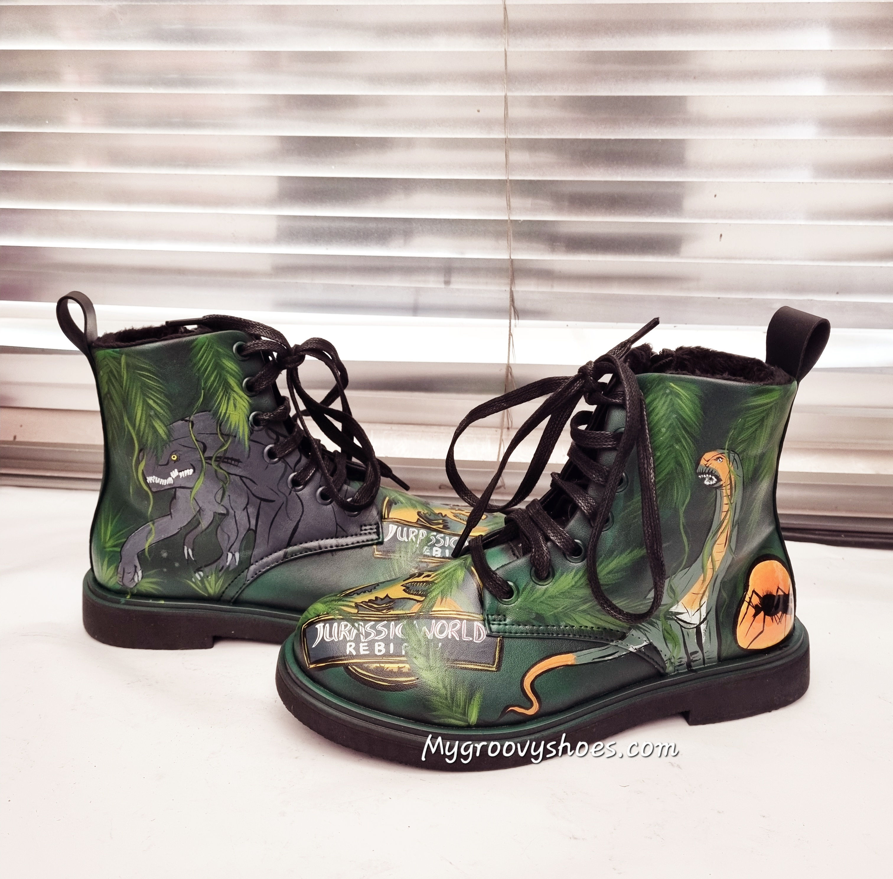 Childrens Jurassic world boots