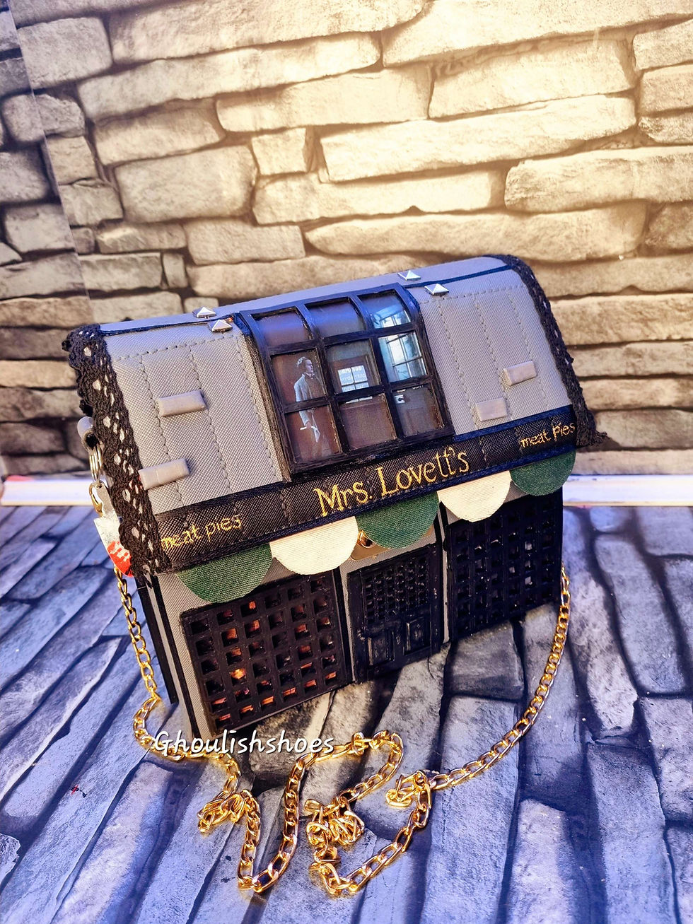 Miniatura: Mrs Lovettes meat pies bag Sweeny Todd 