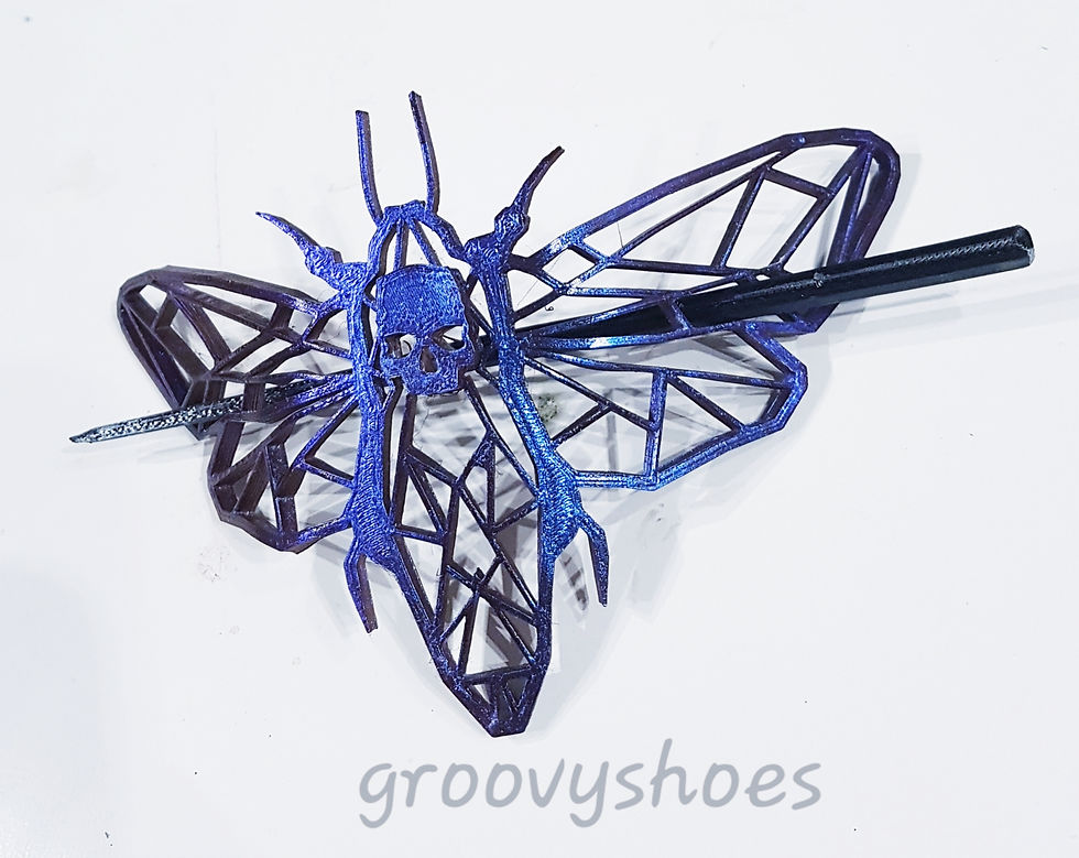 Miniatura: Choose colour moth hair pin