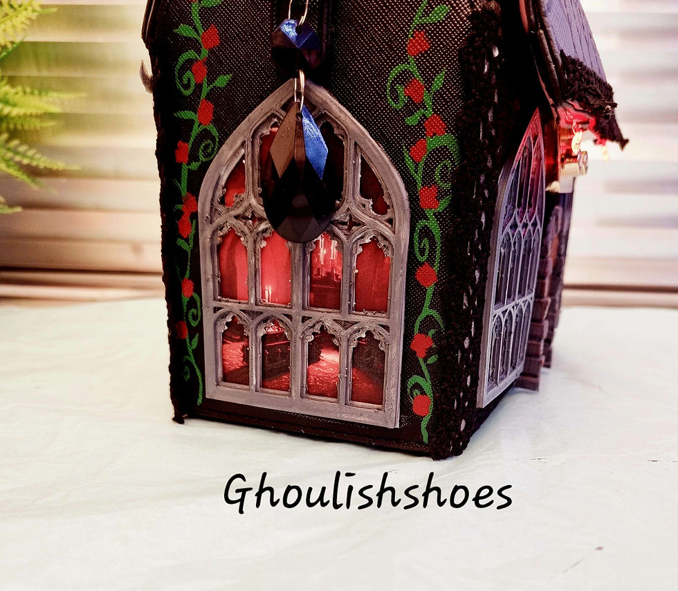 Thumbnail: Gothic Dream house bag