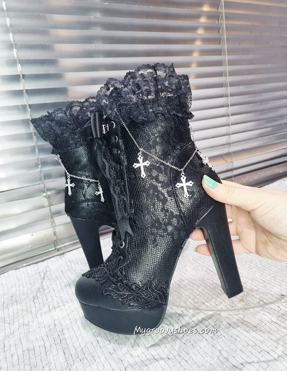 Miniatura: Crucifix Gothic lace boots 