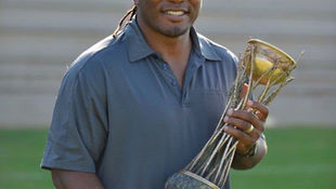 “FNB Varsity Cup prepares coaches for higher-level rugby”