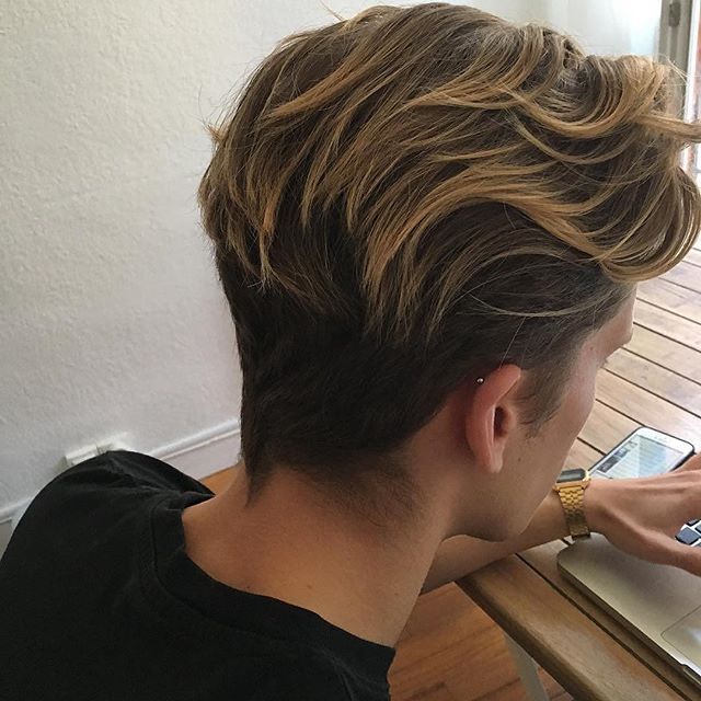Men Salonamei
