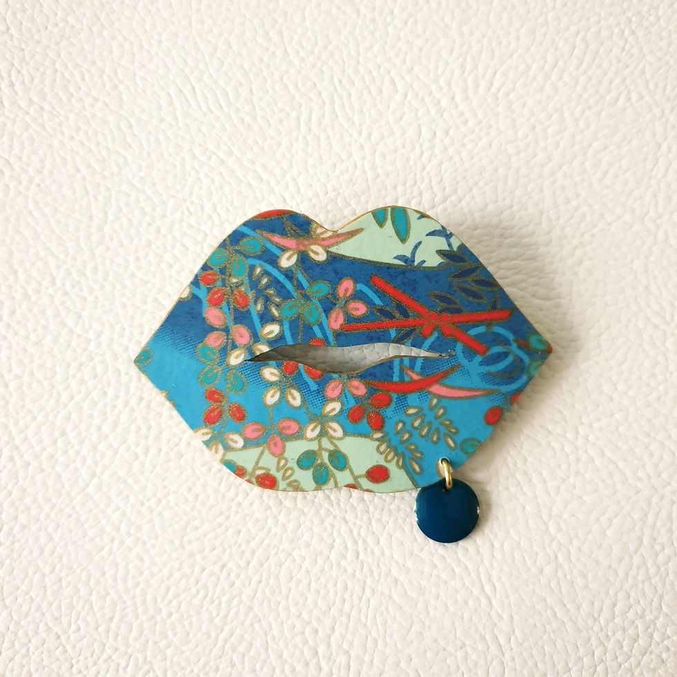Miniature : Broche KUSHI