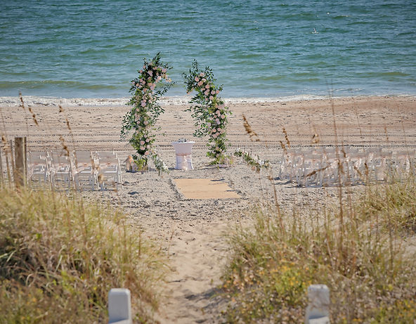 IMG_3110_incrediblebeachweddingsllc_wilmington_nc-R2P2.jpg