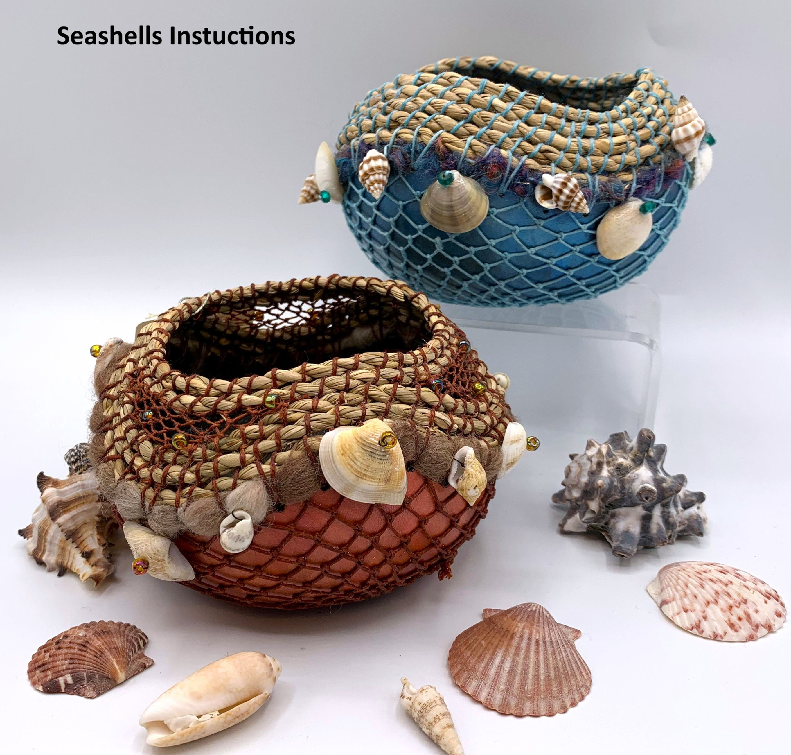 Seashells, Seagrass and Knotless Netting on a Gourd Instructions