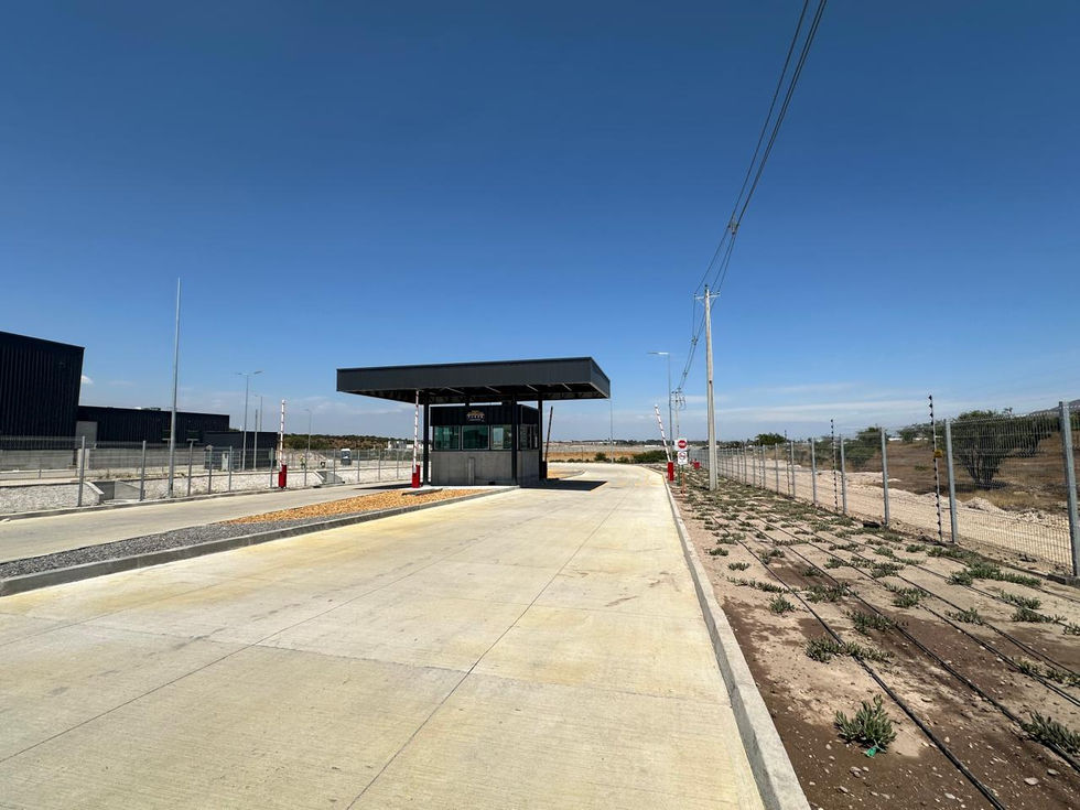 WhatsApp Image 2024-12-08 at 10.20.51 PM (1)