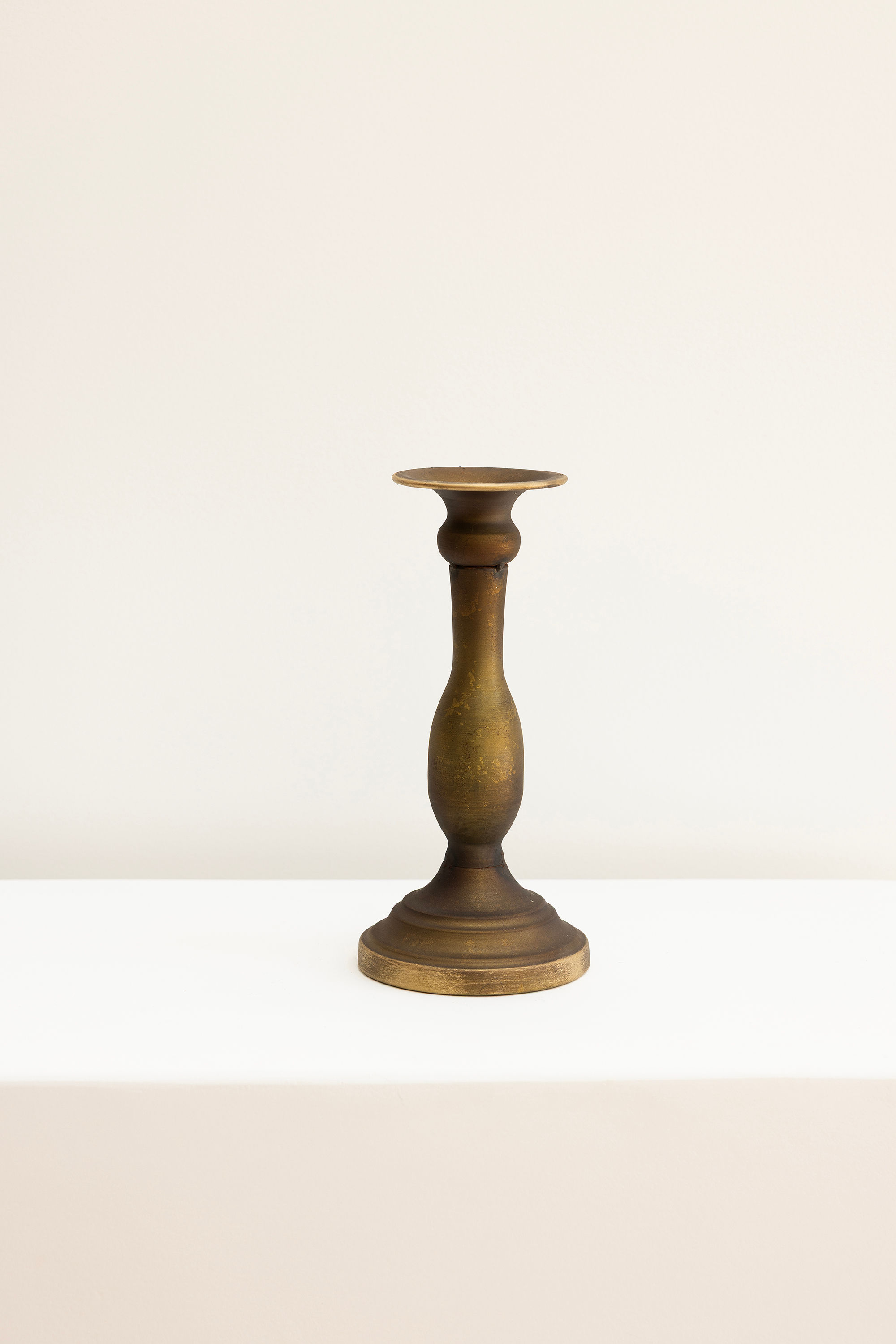 Alina Candle Holder | Vintage Gold