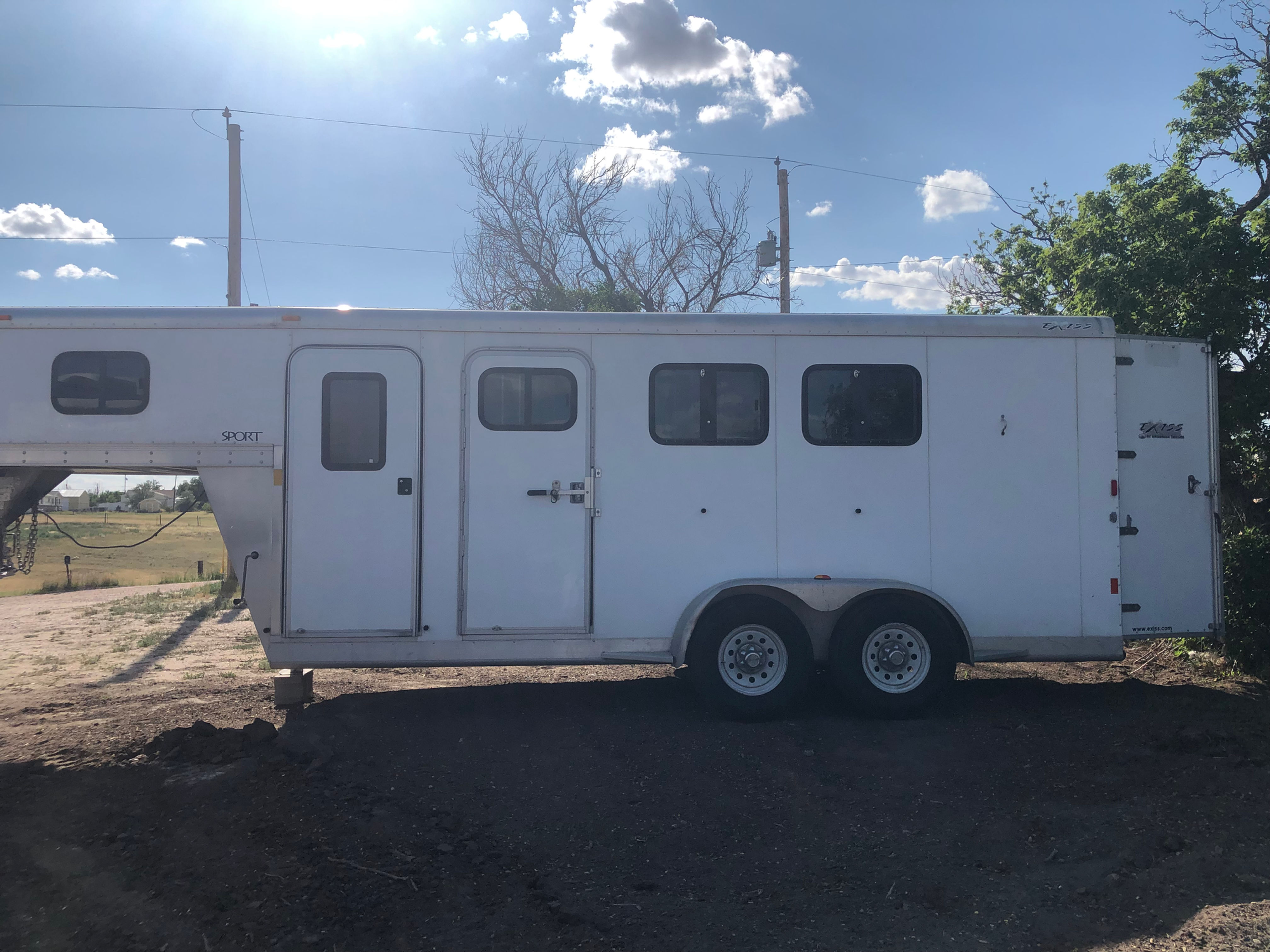 2009 Exiss 3 Horse all Aluminum