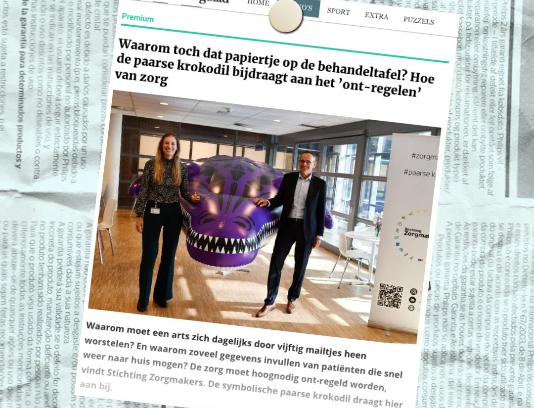 Veerle Smit op foto met de Paarse Krokodil, mascotte van haar stichting genaamd Stichting Zorgmakers, welke centraal staat in zorg verbeteren door samen te werken: "Bringing healthcare together"