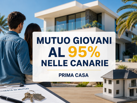 Mutuo giovani Canarie al 95% per la prima casa con coppia davanti a un’abitazione e documenti di richiesta mutuo