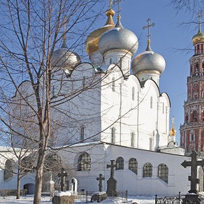 Novoděvičí klášter a hřbitov: Vězení pro urozené ženy a místo odpočinku ruských velikánů