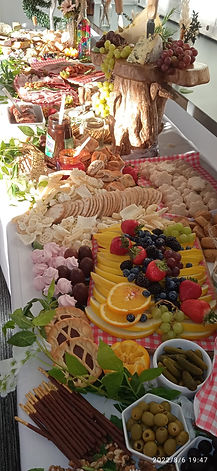 the long stretch grazing table
