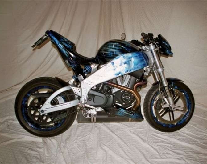 Buell Ex Tom (1)