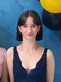 Annika Bild Website_edited.jpg