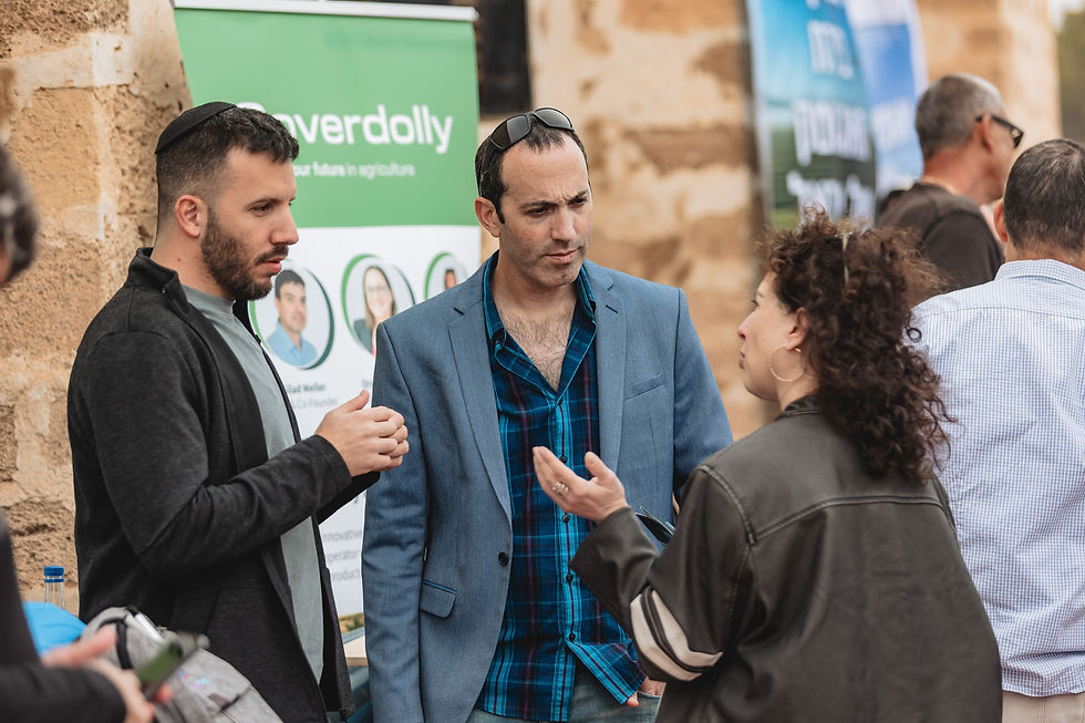 Engaging with attendees