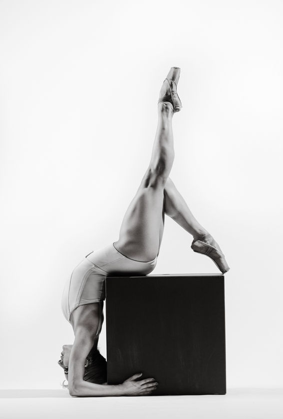1144_studioportrait01.jpg