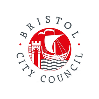 Caso de Éxito: La Alcaldía de Bristol automatiza su producción audiovisual y sus reuniones multilingües