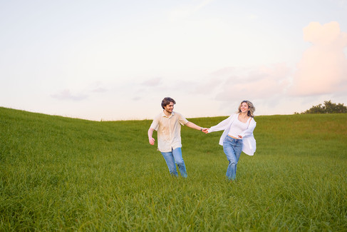 unique photos of couple on the levees in New Orleans 