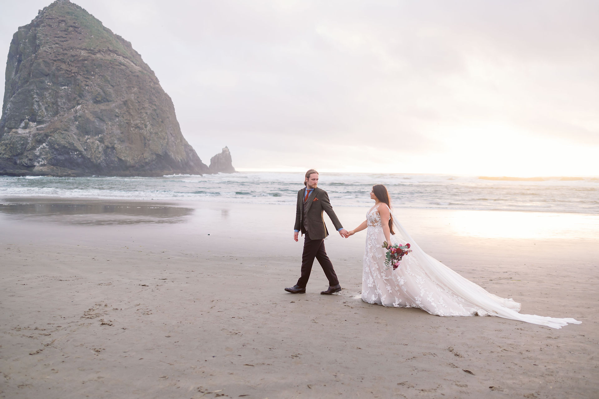Cannon Beach, Dreamy Oregon Coast Elopement, Elopement Photographer, Wedding Photographer