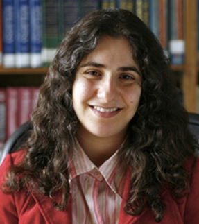 Farnaz Amoozegar.png