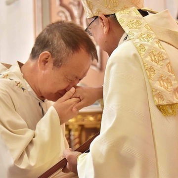 Caceres Priest Jubilarians, Honored in Chrism Mass